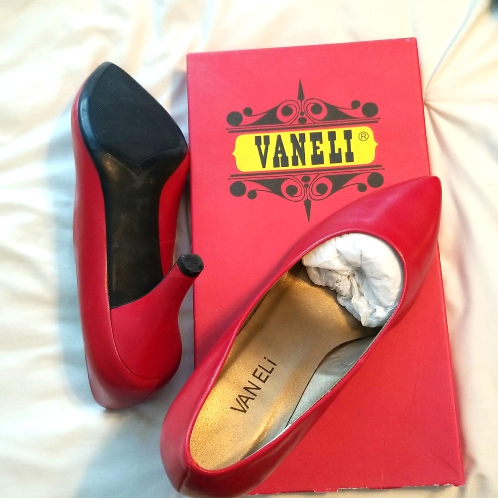 Women's pumps